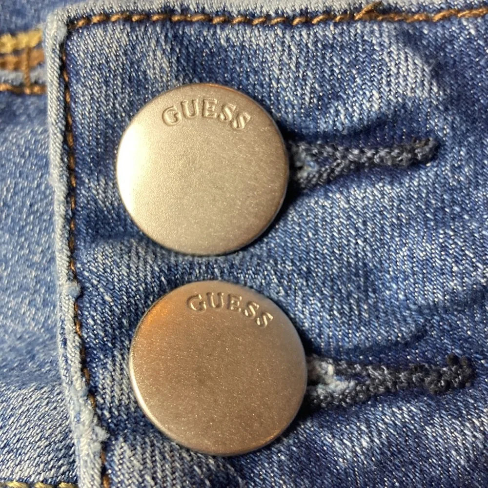 Guess Vintage Women’s Sz2 US26 Jeans - Picture 7 of 10